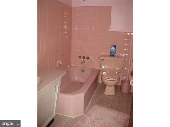 2317 Avon Road Ardmore, PA 19003 - Photo 17 of 22