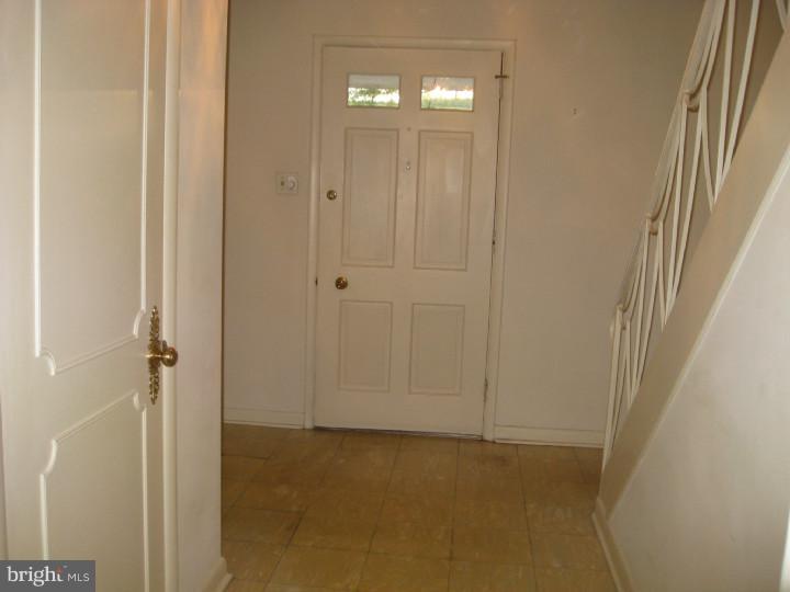 2317 Avon Road Ardmore, PA 19003 - Photo 4 of 22