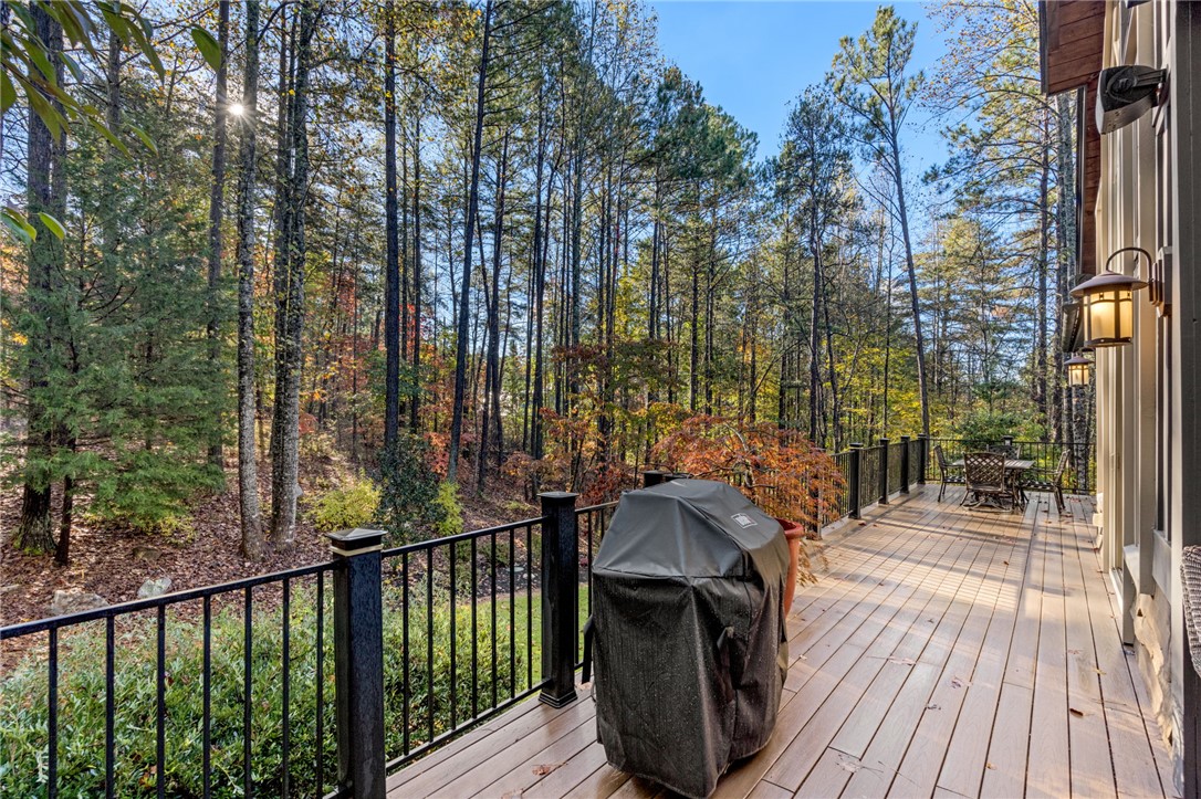 127 Muirfield Court Sunset, SC 29685 - Photo 18 of 30