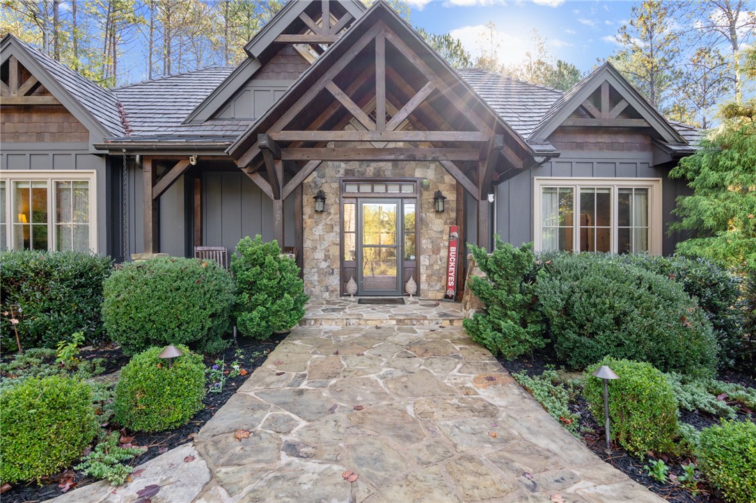 127 Muirfield Court Sunset, SC 29685 - Photo 2 of 30