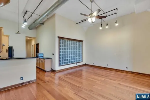$3,500 | 689 Marin Boulevard, Unit 901, Jersey City, NJ 07310