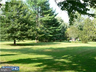 125 Peck Road Downingtown, PA 19335 - Photo 5 of 12 View