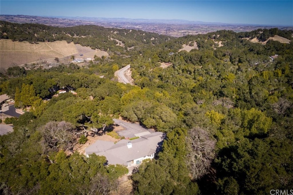 9405 Santa Cruz Road Atascadero, CA 93422 - Photo 22 of 43