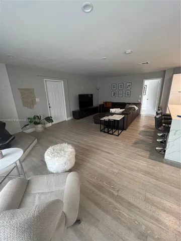 $3,500 | 1573 Northeast 30th Court, Pompano Beach, FL 33064