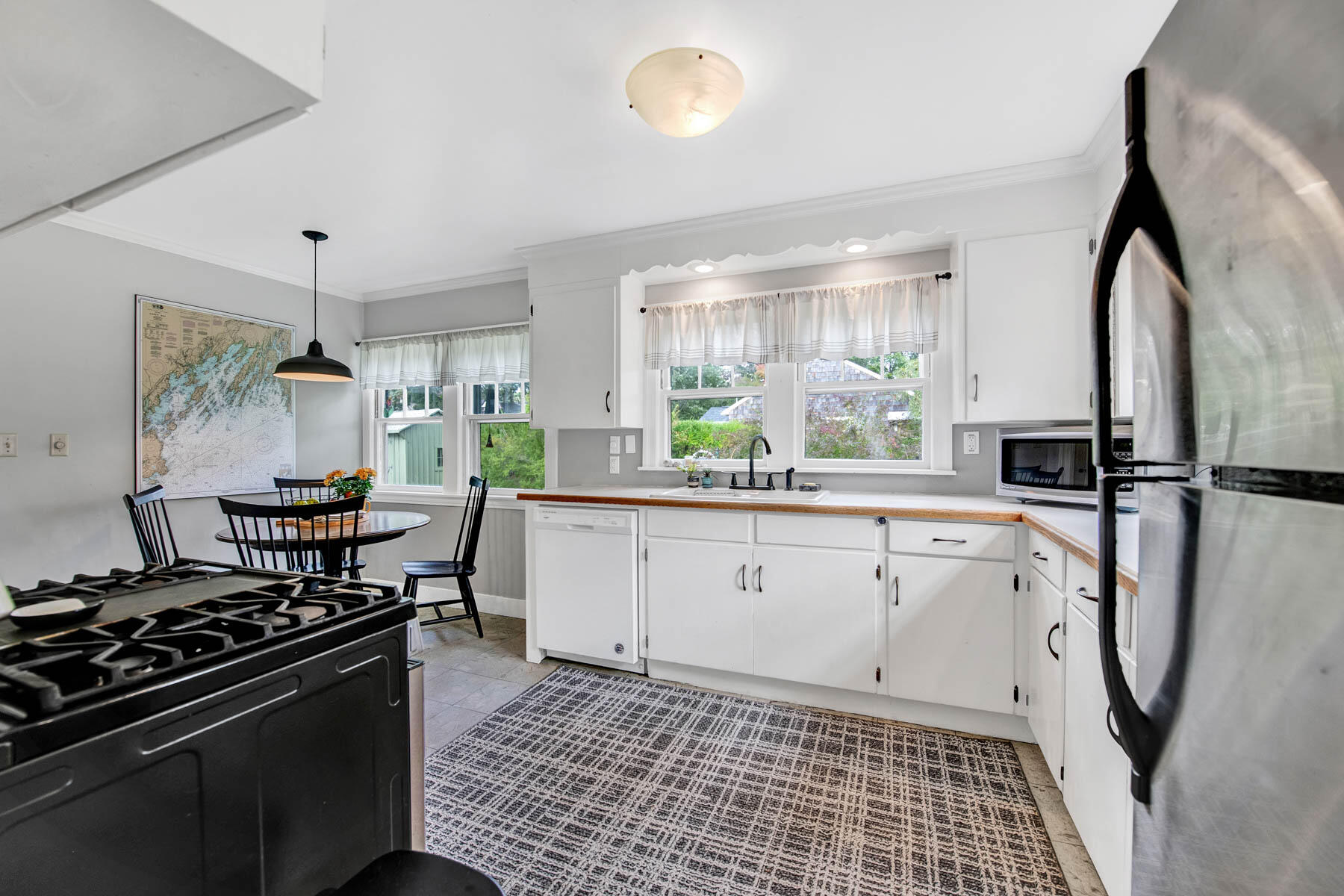 19 Kettle Cove Road Cape Elizabeth, ME 04107 - Photo 11 of 41 pic-11