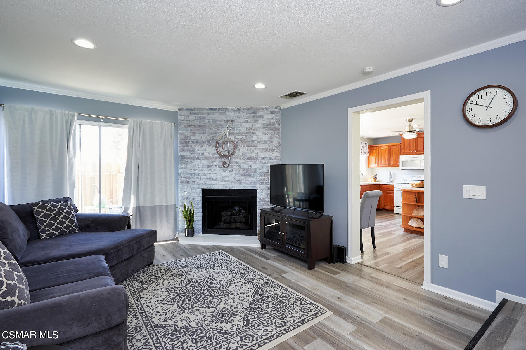15010 Reedley #C Moorpark MLS_Dewing (11