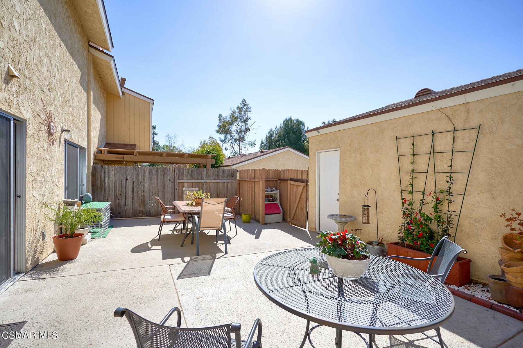 15010 Reedley Street, Unit C Moorpark, CA 93021 - Photo 24 of 30 15010 Reedley #C Moorpark MLS_Dewing (22