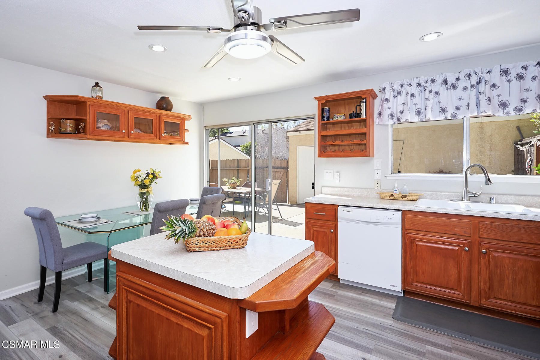 15010 Reedley #C Moorpark MLS_Dewing (17