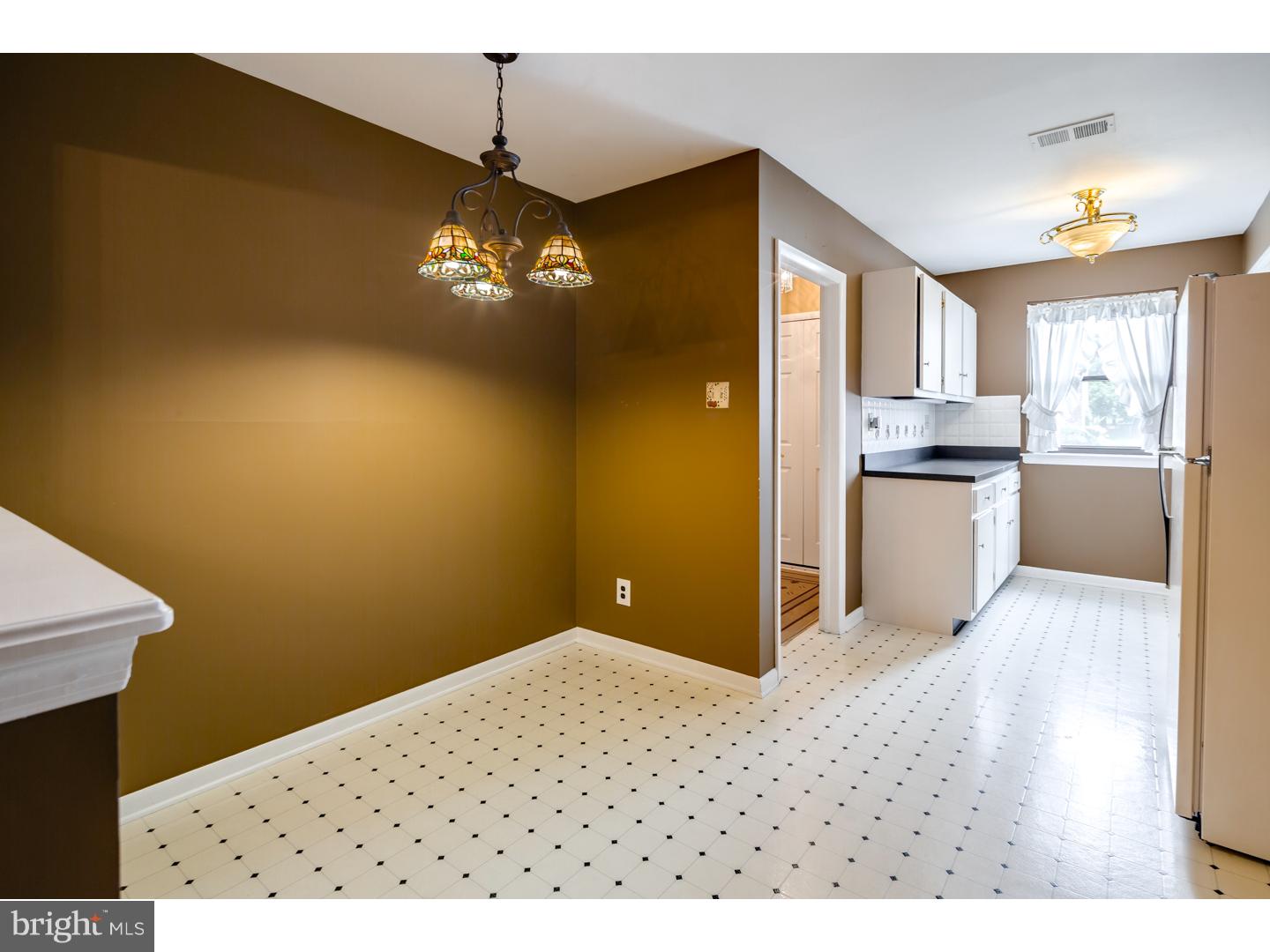 1475 Mt Holly Road, Unit L4 Beverly, NJ 08010 - Photo 6 of 17 Gallery Image 6