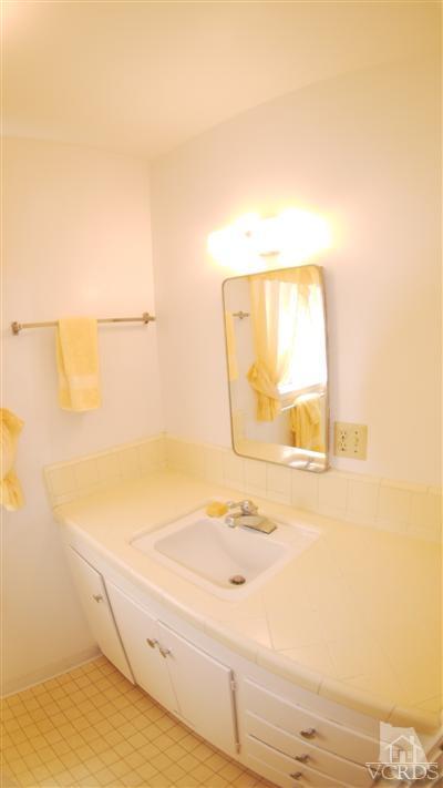 329 West Roderick Avenue Oxnard, CA 93030 - Photo 13 of 16 Additional Photo