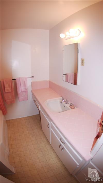 329 West Roderick Avenue Oxnard, CA 93030 - Photo 4 of 16 Additional Photo