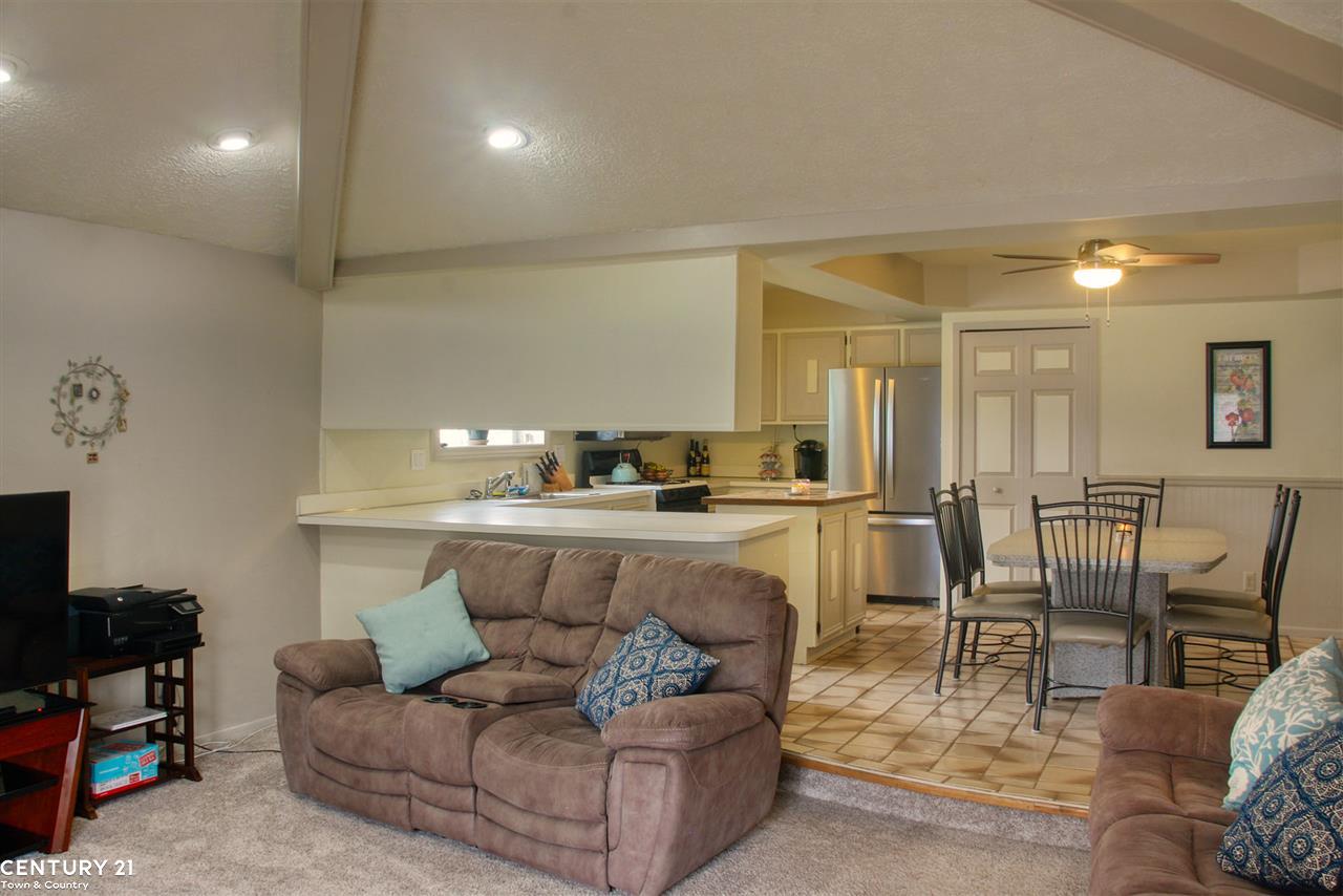 47393 Juniper Road Macomb, MI 48044 - Photo 3 of 18
