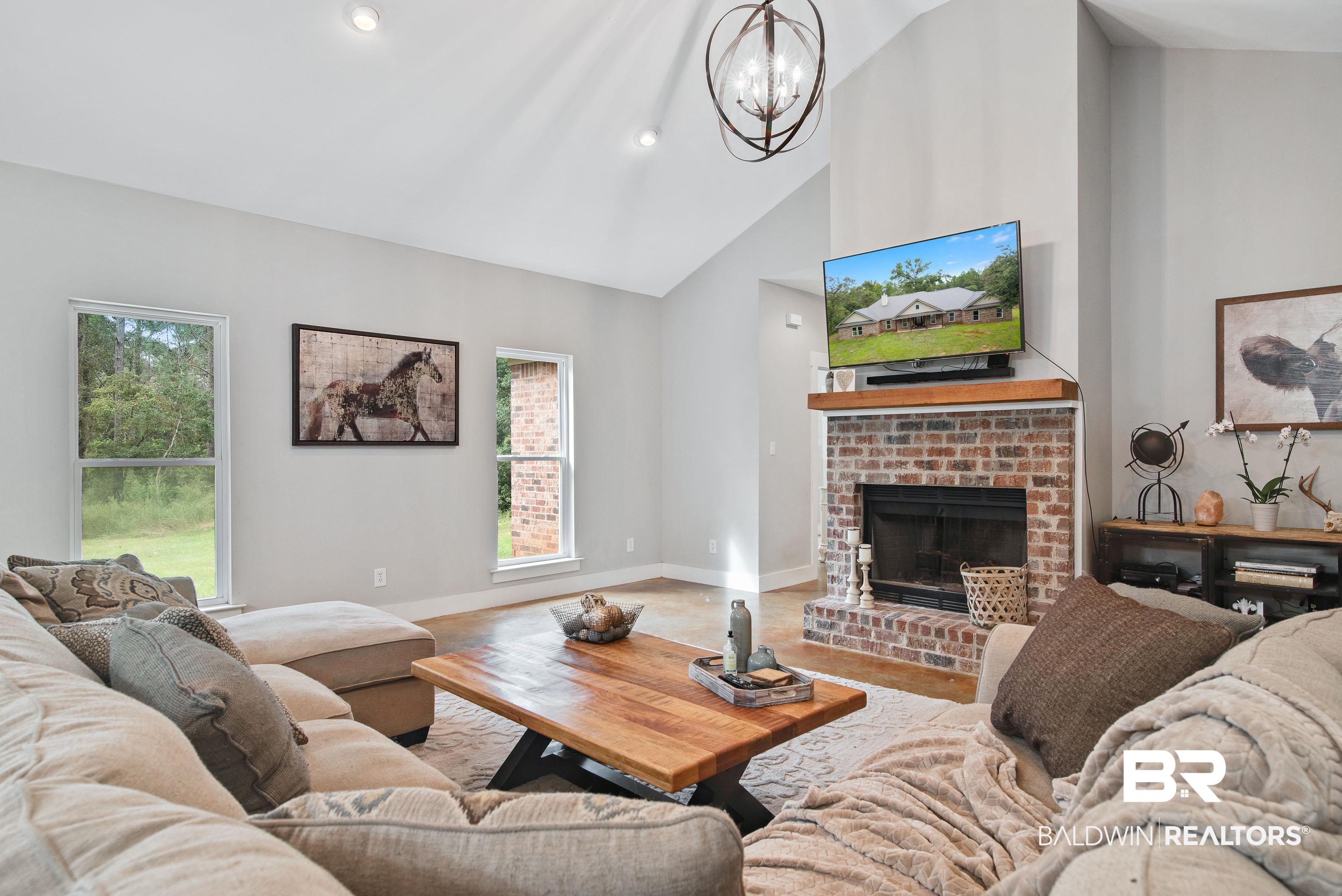 32158 A Buzbee Road Daphne, AL 36527 - Photo 9 of 40 Great Room