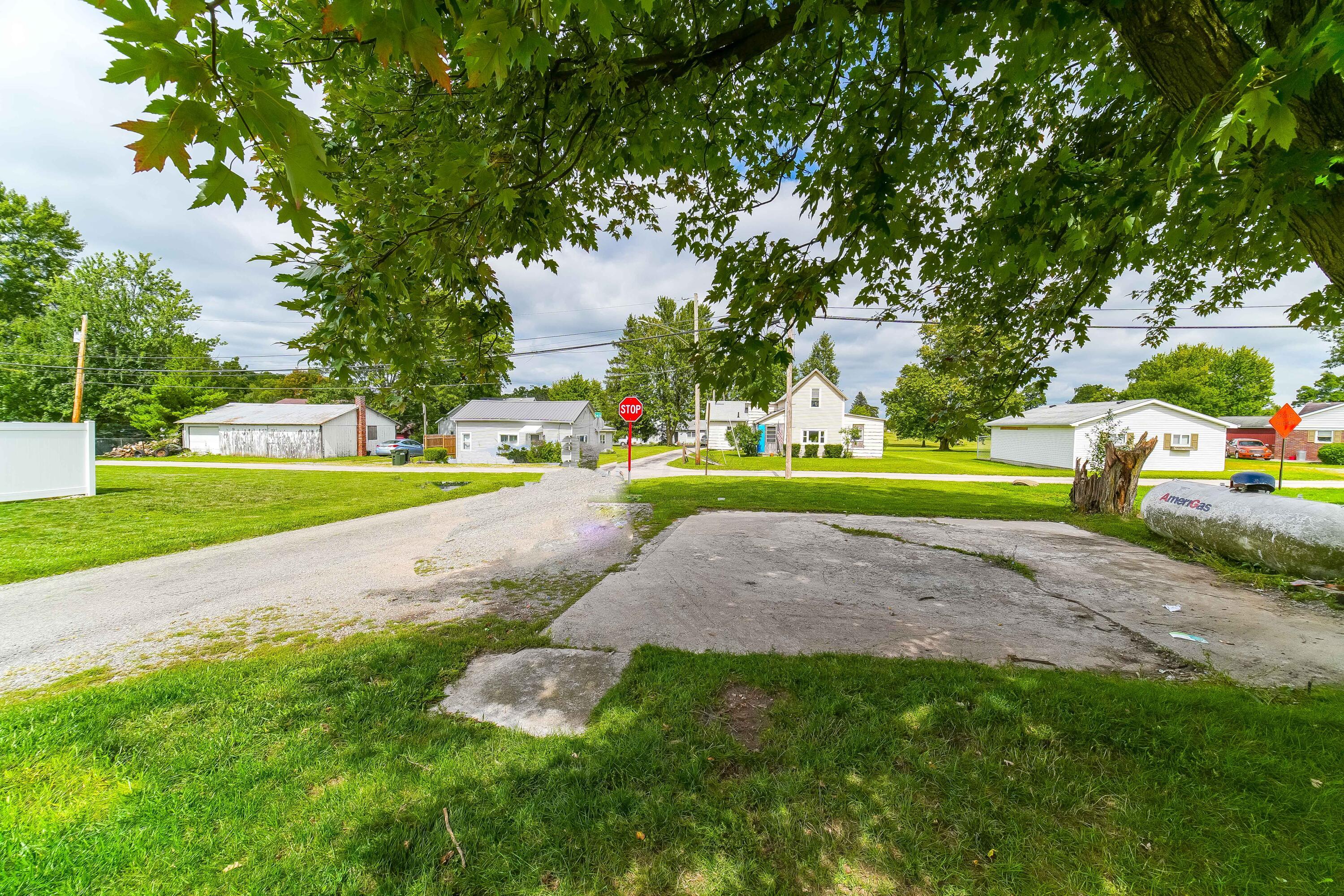 21584 Main Street Raymond, OH 43067 - Photo 35 of 40 20'x20' concret private parking space