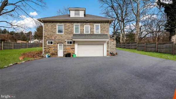 $999,000 | 459 South Gulph Road, King of Prussia, PA 19406