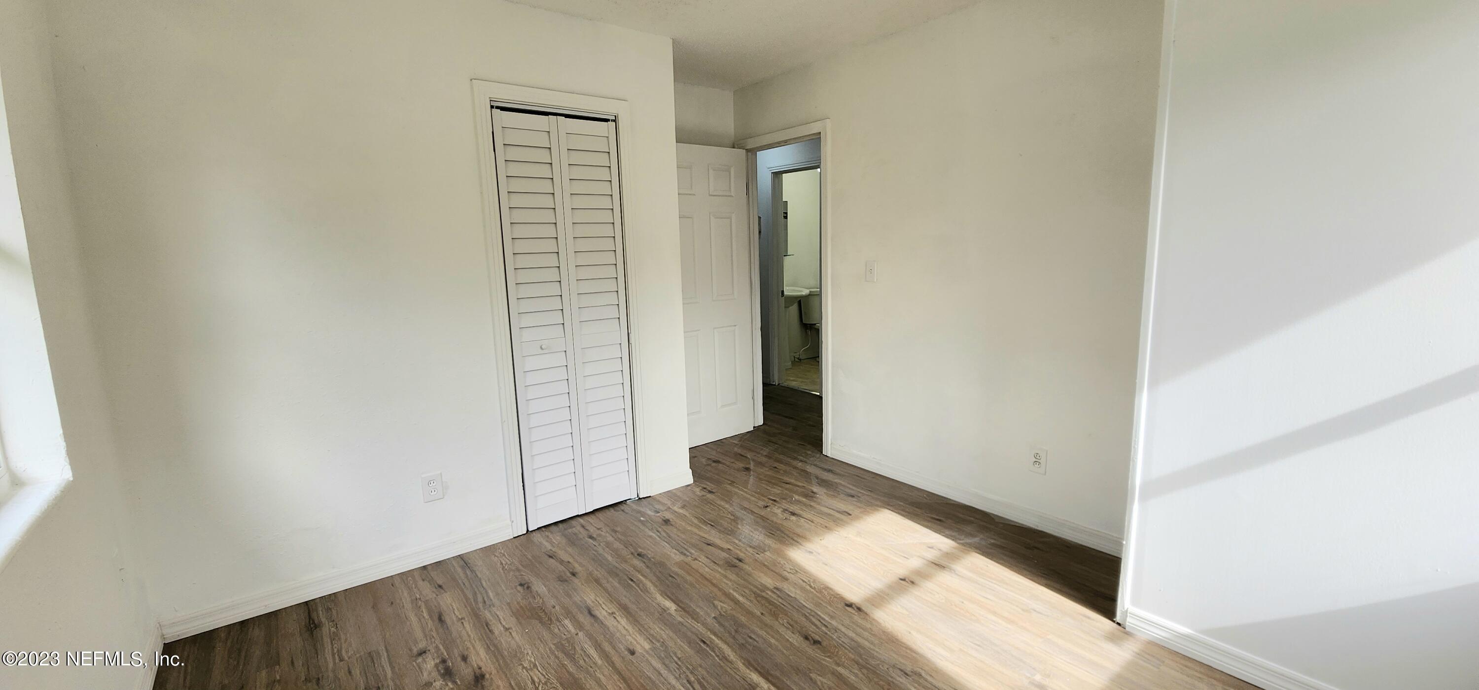 5613 Bree Road Jacksonville, FL 32209 - Photo 11 of 16 20231128_111210