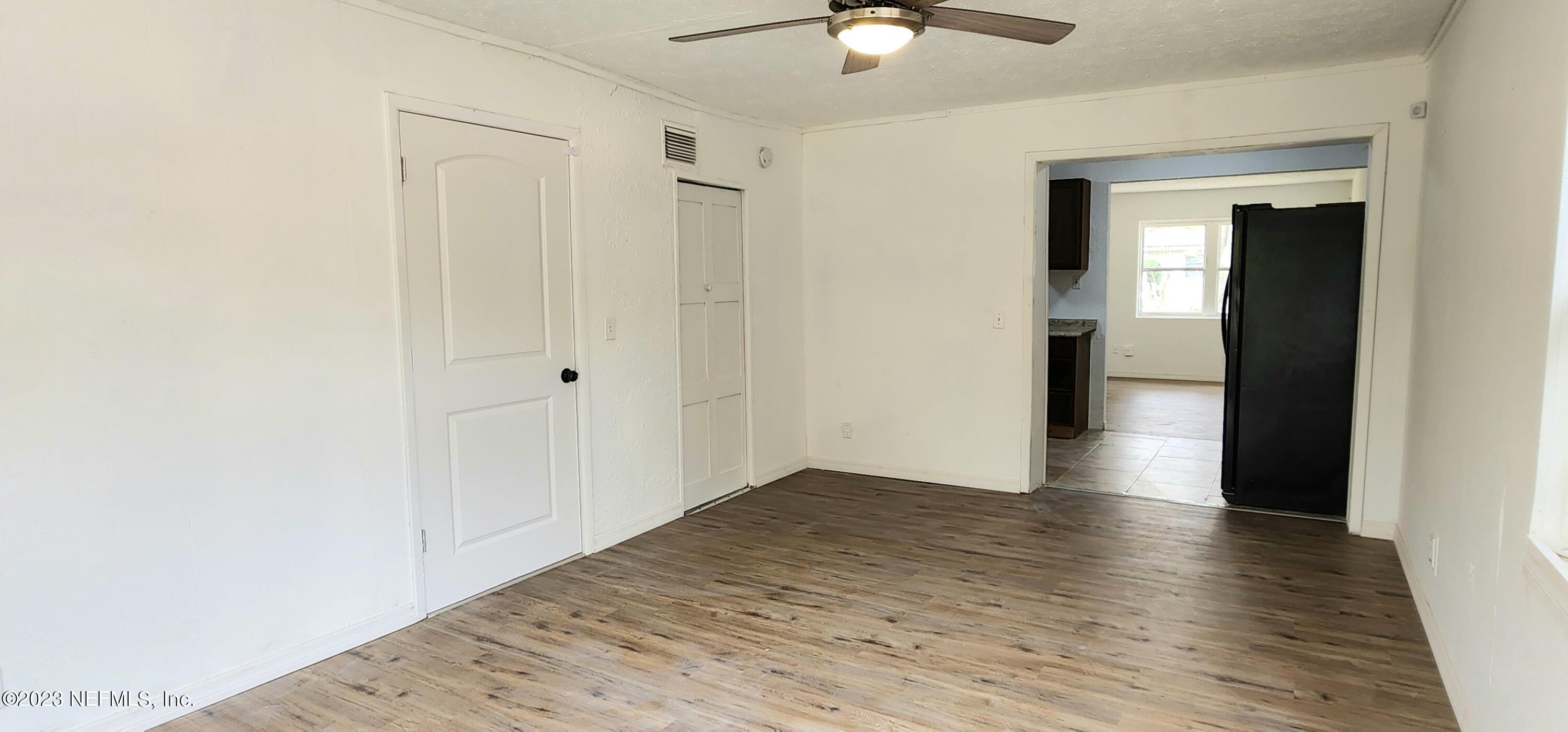 5613 Bree Road Jacksonville, FL 32209 - Photo 8 of 16 20231128_112020