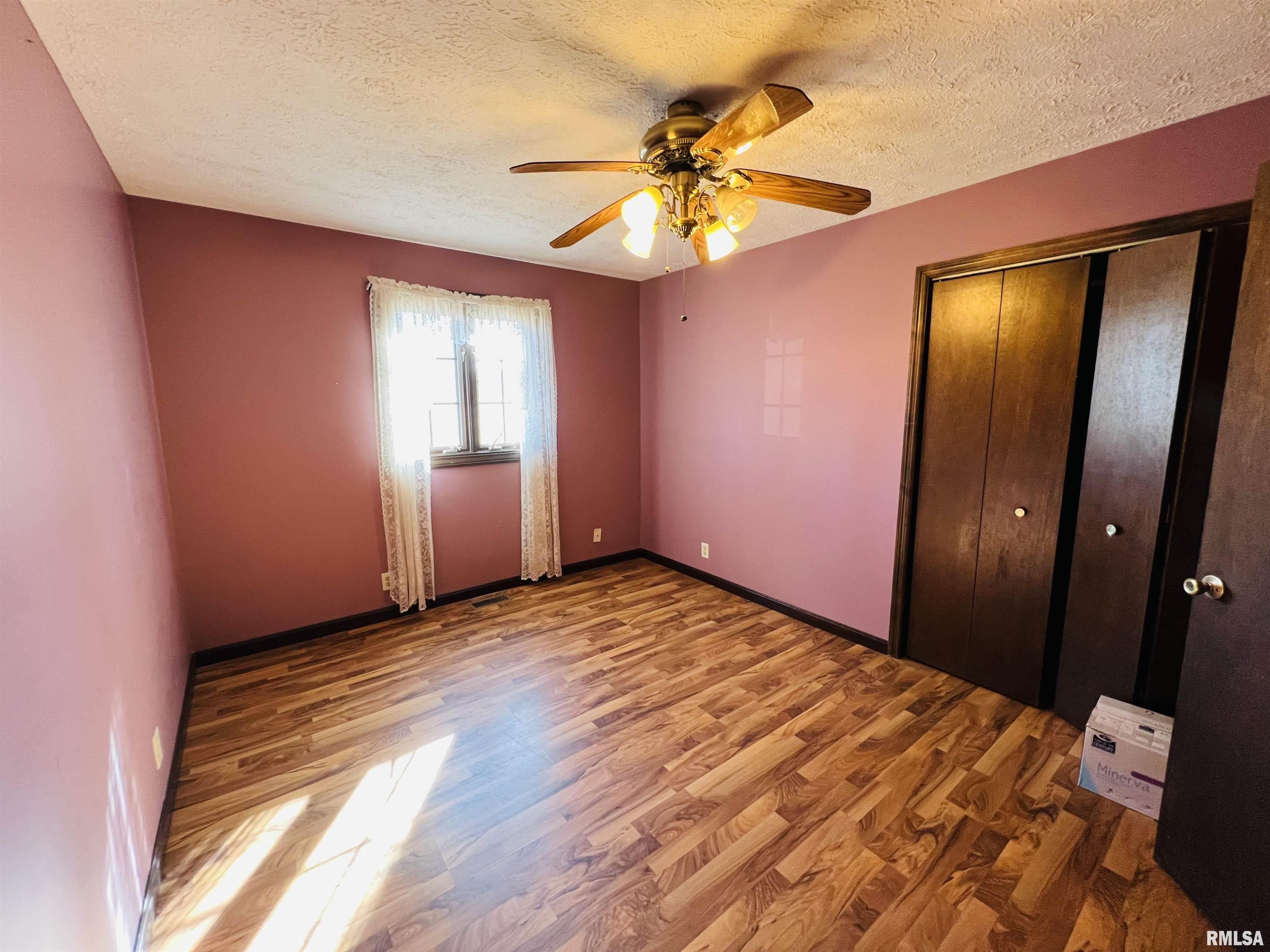 704 Briddick Street Eldorado, IL 62930 - Photo 17 of 24