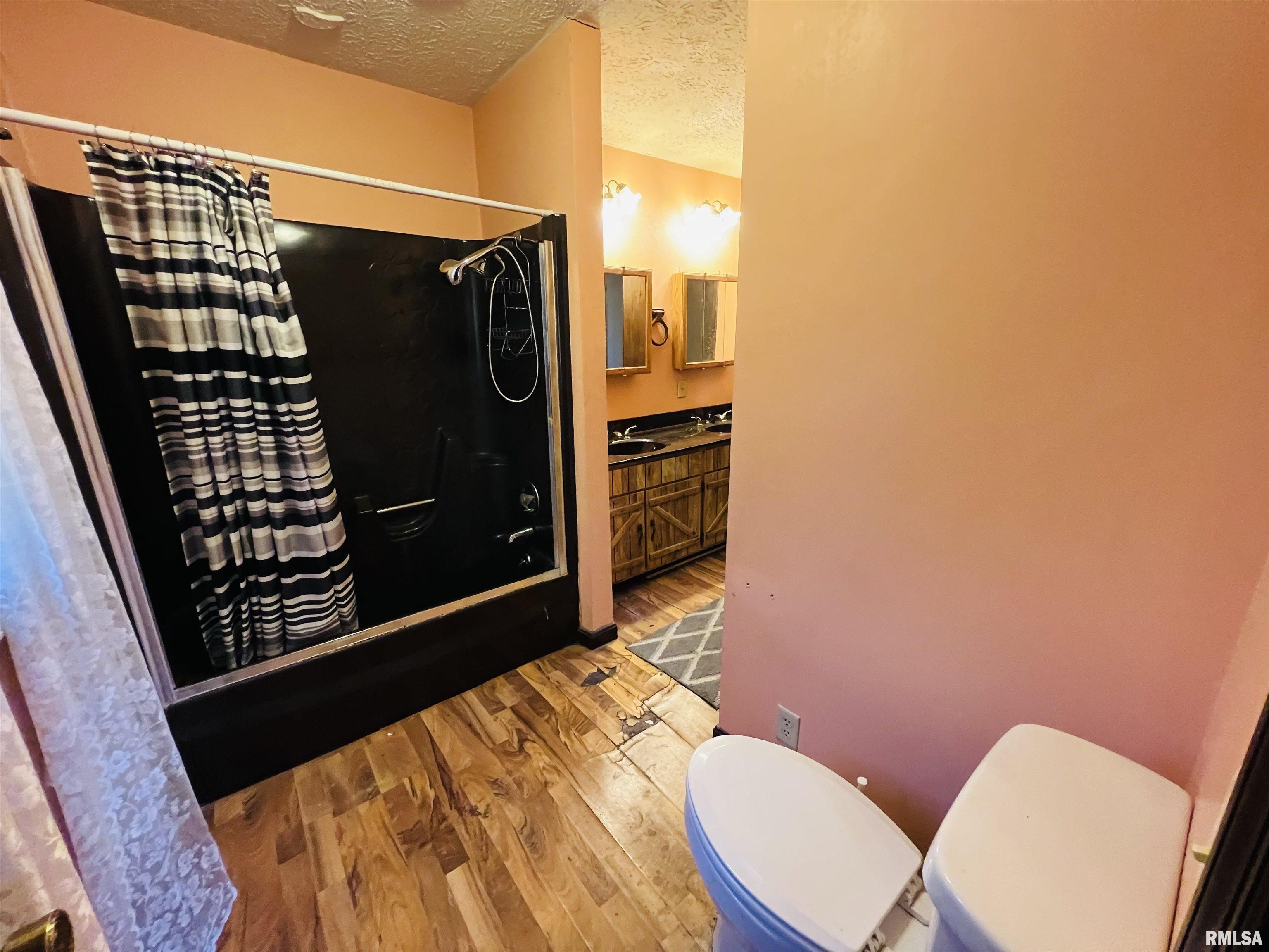 704 Briddick Street Eldorado, IL 62930 - Photo 21 of 24