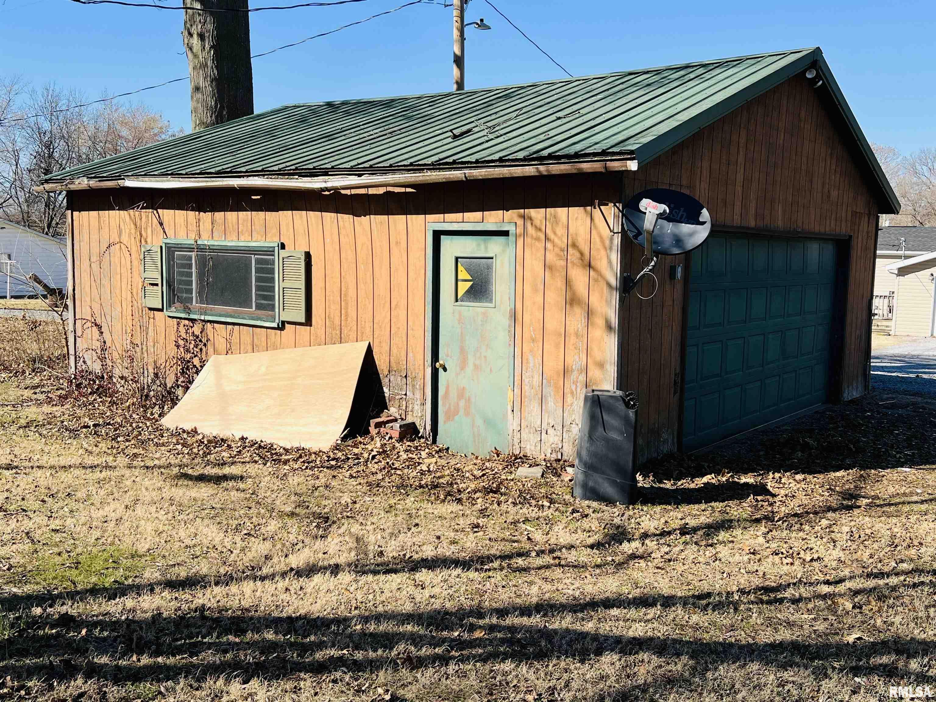 704 Briddick Street Eldorado, IL 62930 - Photo 22 of 24