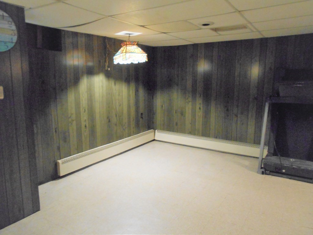 191 West Allen Ridge Road Springfield, MA 01118 - Photo 23 of 30