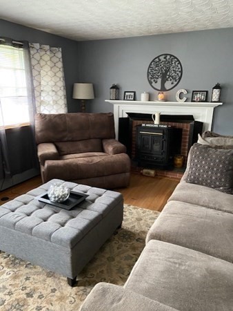 191 West Allen Ridge Road Springfield, MA 01118 - Photo 5 of 30