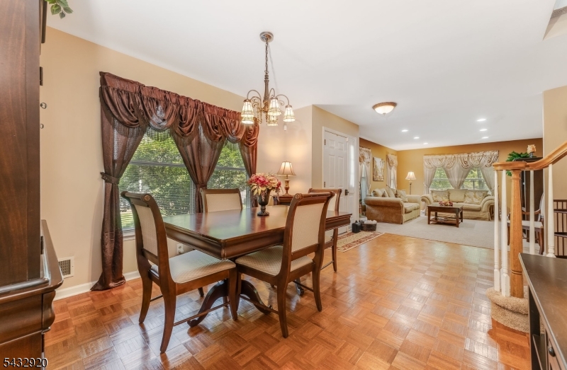 34 Pond Ridge Drive Clinton, NJ 08809 - Photo 3 of 41