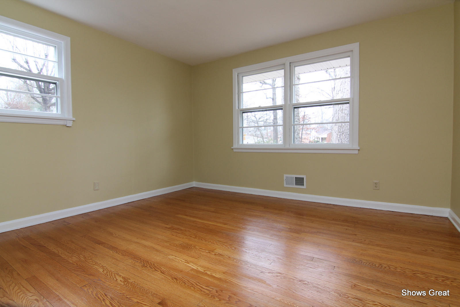 3420 Wedgewood Road Southwest Roanoke, VA 24018 - Photo 21 of 34 IMG_7853