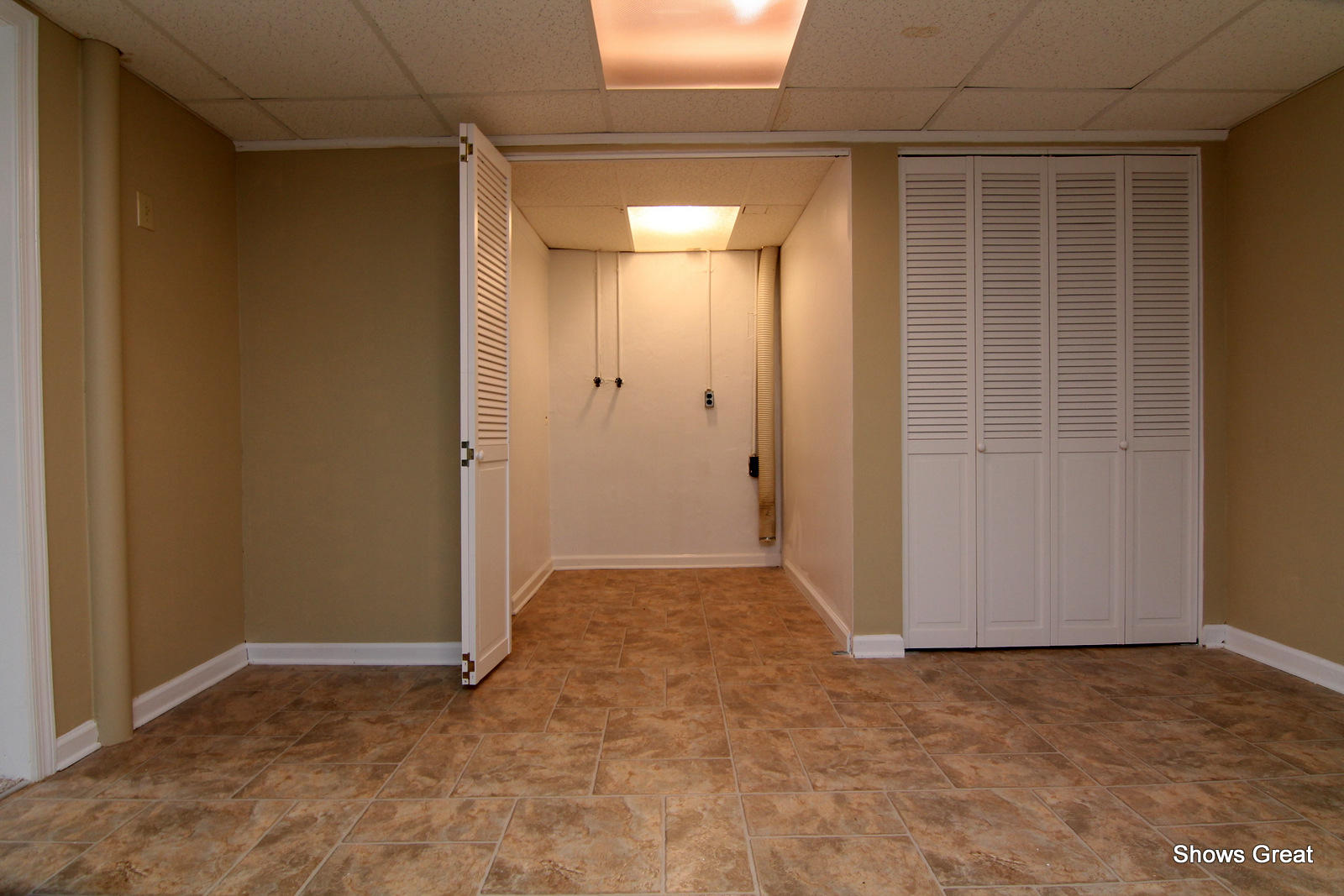 3420 Wedgewood Road Southwest Roanoke, VA 24018 - Photo 31 of 34 IMG_7866
