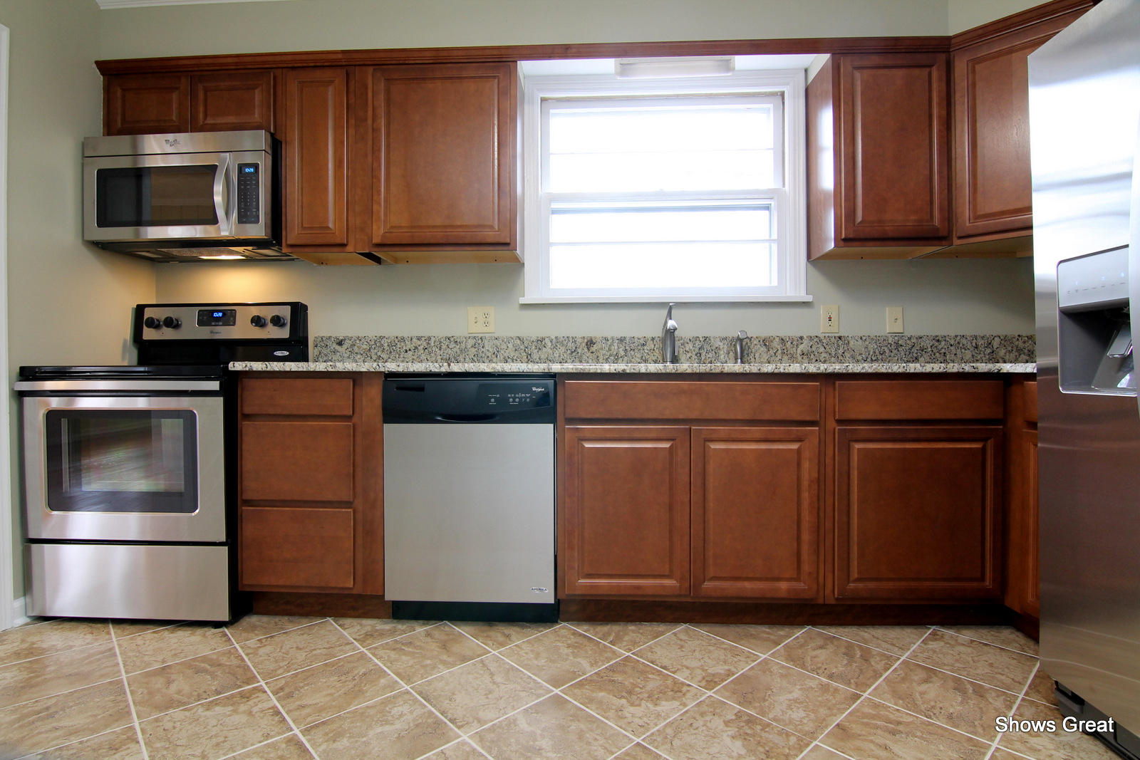 3420 Wedgewood Road Southwest Roanoke, VA 24018 - Photo 10 of 34 IMG_7838