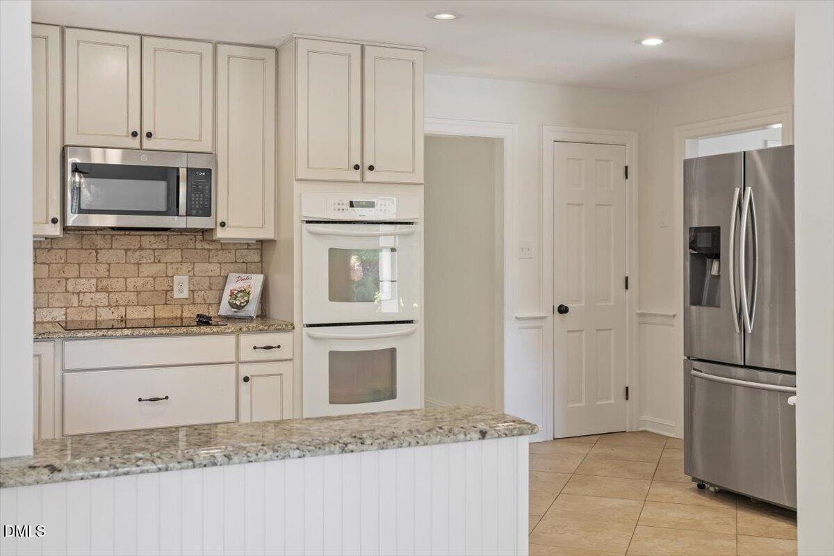 1101 Winona Road Raleigh, NC 27609 - Photo 18 of 47