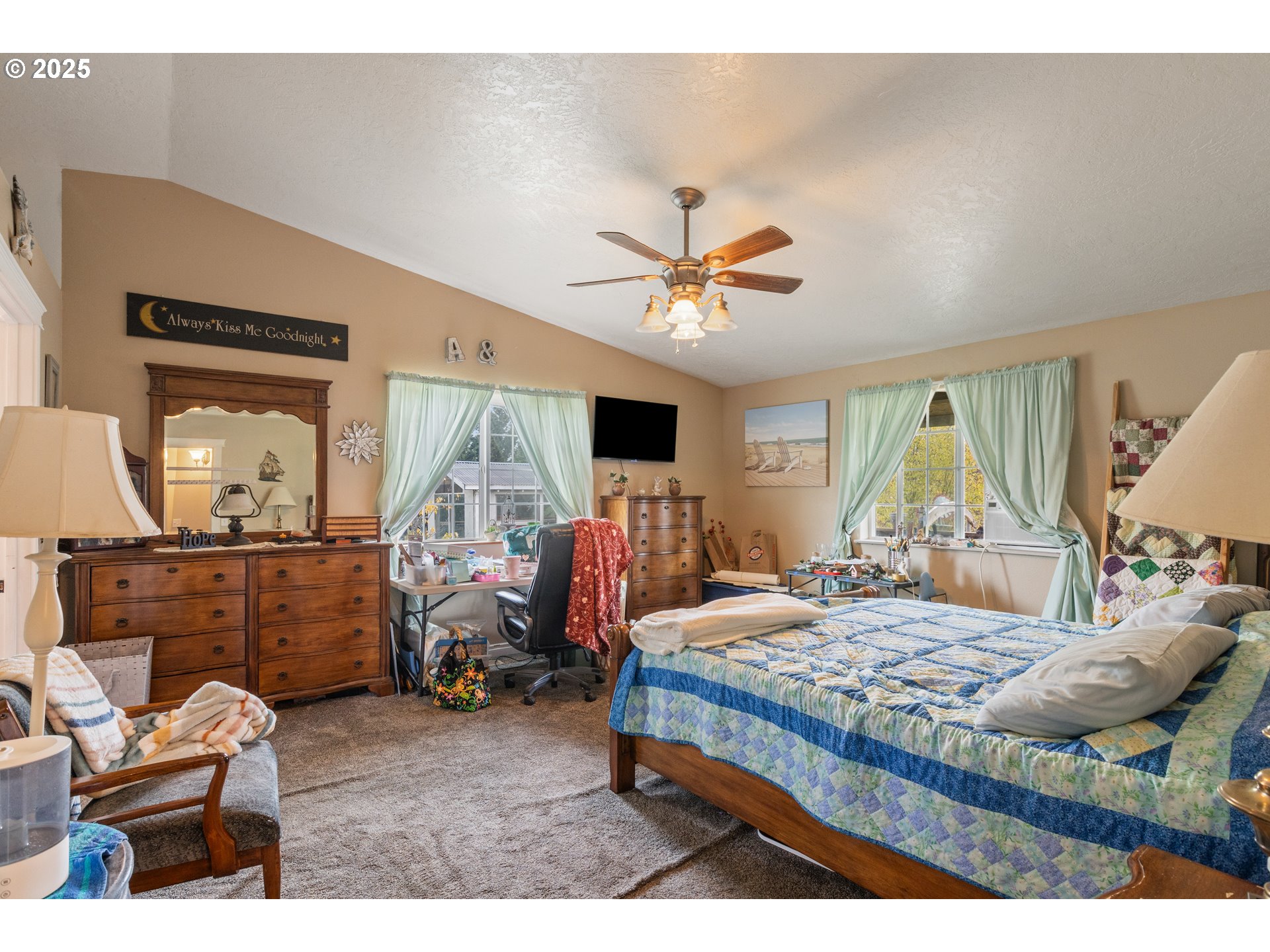 1907 Southwest Duke Road Sutherlin, OR 97479 - Photo 15 of 31