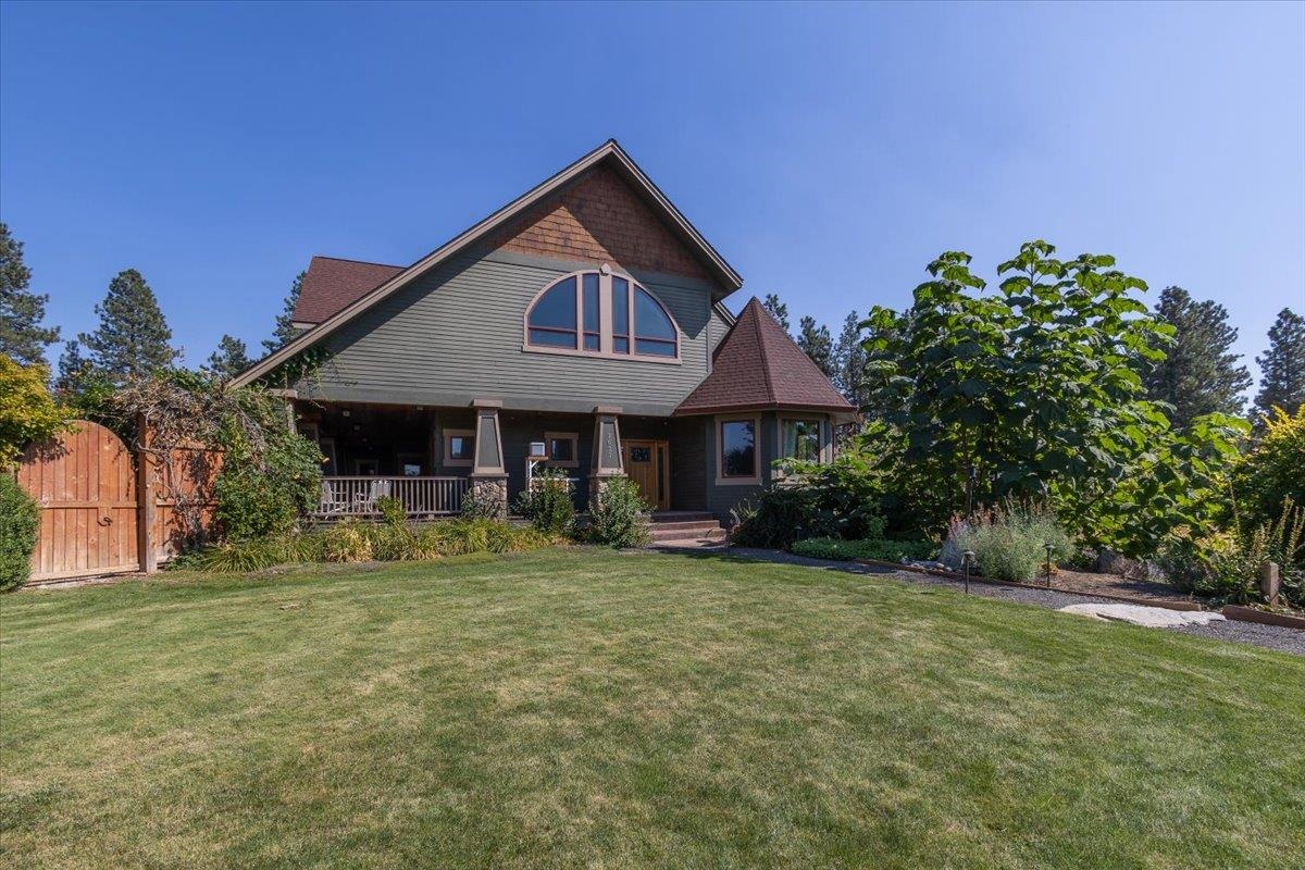 7627 South Meadows Road Spokane, WA 99223 - Photo 4 of 49