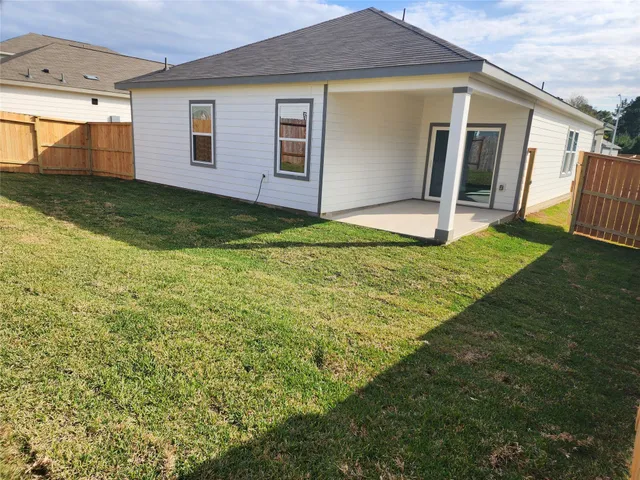 $1,890 | 31306 Gayle Prairie Oaks Street, Waller, TX 77484