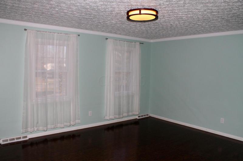 7072 Biggert Road London, OH 43140 - Photo 23 of 36