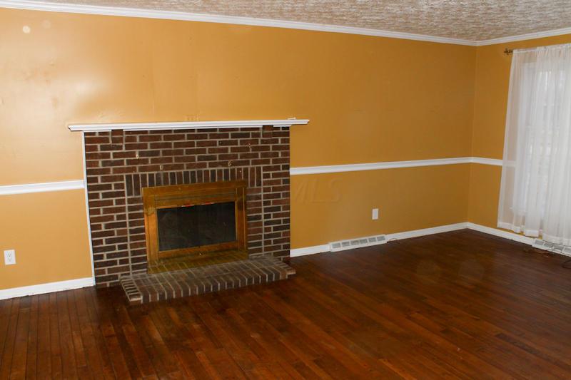 7072 Biggert Road London, OH 43140 - Photo 3 of 36