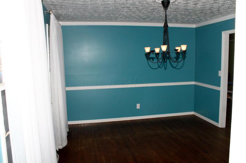 7072 Biggert Road London, OH 43140 - Photo 7 of 36