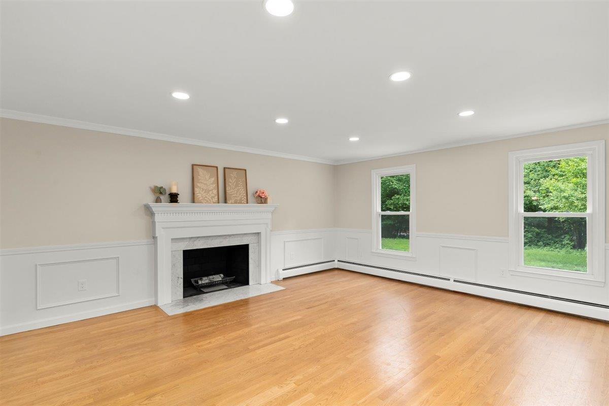 32 Brick Mill Road Bedford, NH 03110 - Photo 10 of 40