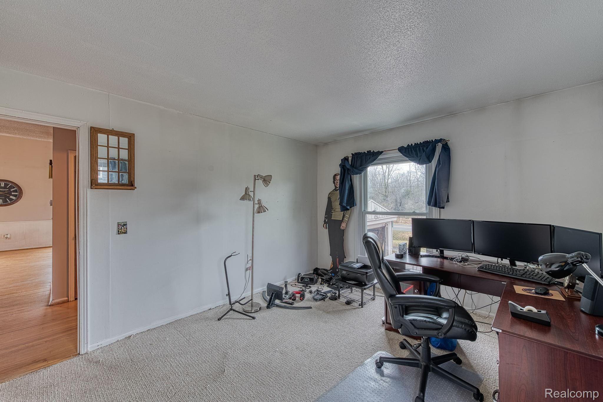4369 Springbrook Road Jackson, MI 49201 - Photo 13 of 41 13-web-or-mls-4369 Springbrook-071_11.jpg