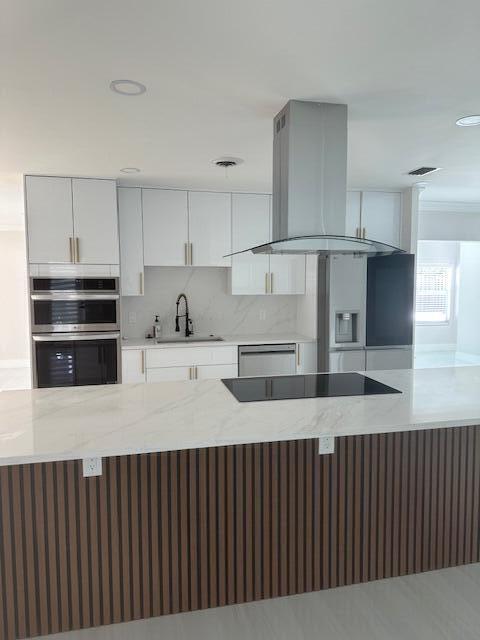 2521 Northeast 45th Street Lighthouse Point, FL 33064 - Photo 11 of 28 lh16