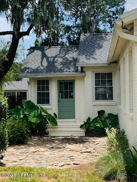 1319 Nicholson Road Jacksonville, FL 32207 - Photo 7 of 19 06