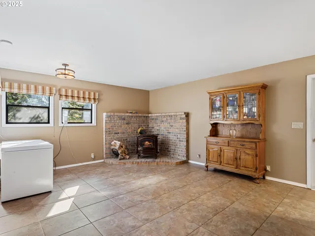 $745,000 | 19815 Northeast Allworth Road, Battle Ground, WA 98604