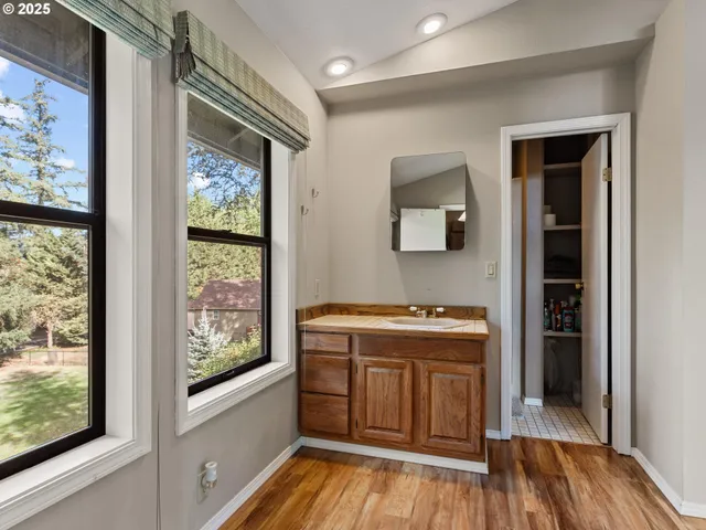 $745,000 | 19815 Northeast Allworth Road, Battle Ground, WA 98604