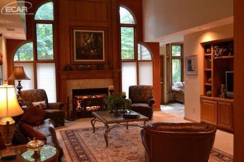 1122 Kings Carriage Road Grand Blanc, MI 48439 - Photo 10 of 46 20422995-9.JPG