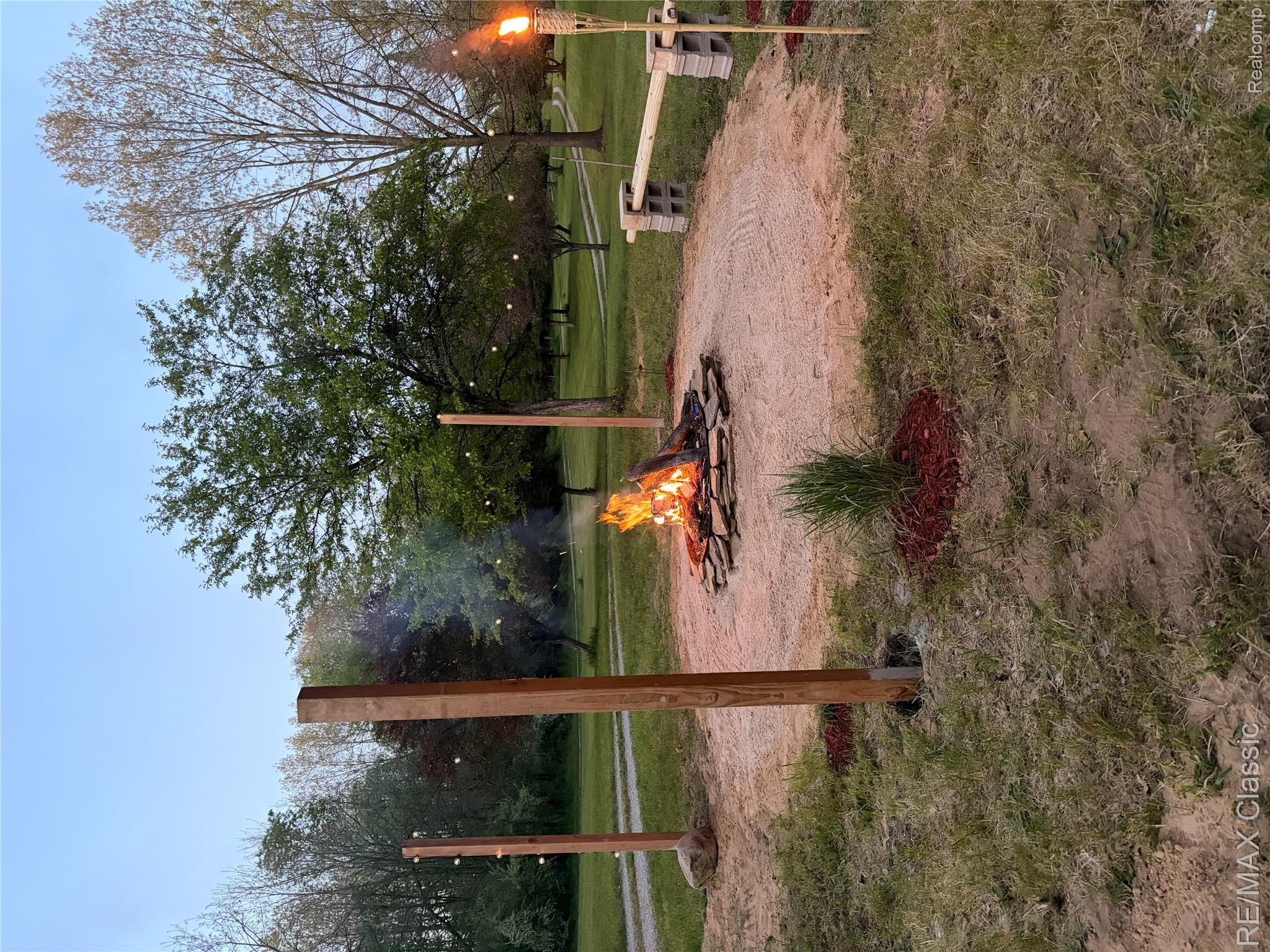 9800 Moon Road Saline, MI 48176 - Photo 35 of 38 Great fire pit area!