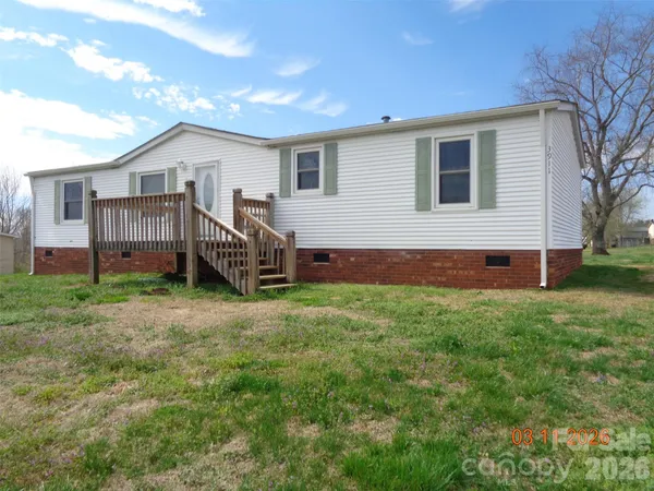 $184,500 | 3911 Woodmont Court, Lenoir, NC 28645