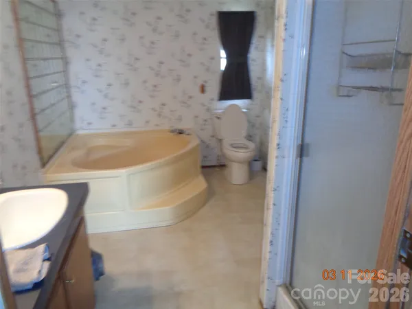 $184,500 | 3911 Woodmont Court, Lenoir, NC 28645