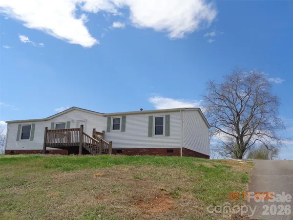 $184,500 | 3911 Woodmont Court, Lenoir, NC 28645