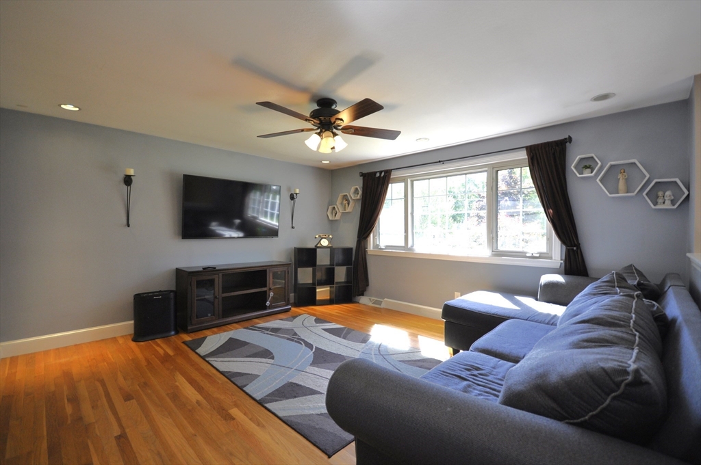 35 College Road Bridgewater, MA 02324 - Photo 6 of 27 Gallery Image 6