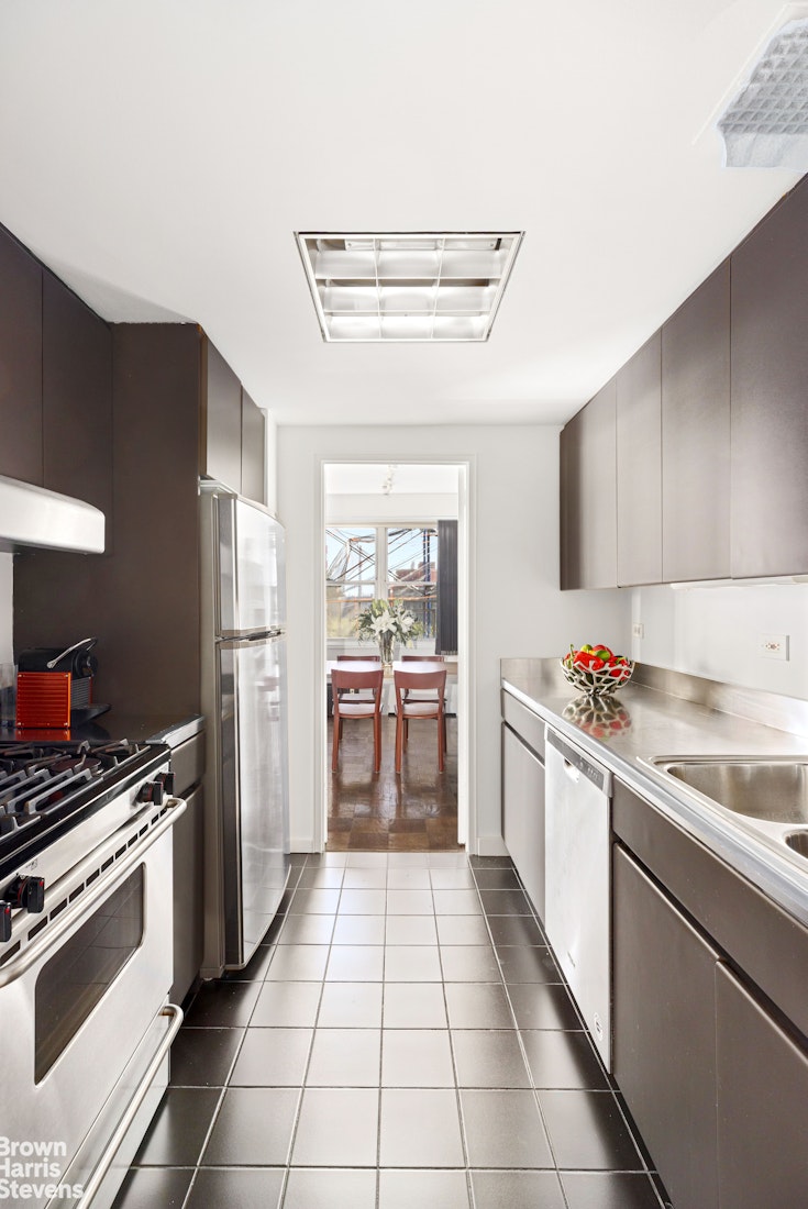 435 East 65th Street, Unit PHA Manhattan, NY 10065 - Photo 5 of 13